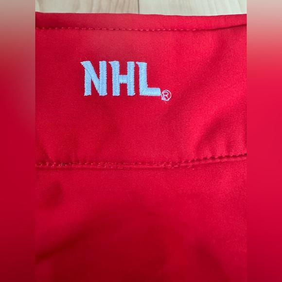 Men’s NHL Carolina Hurricanes Red Logo Full Zip Warm Front Pouch Jacket size L - Picture 8 of 13